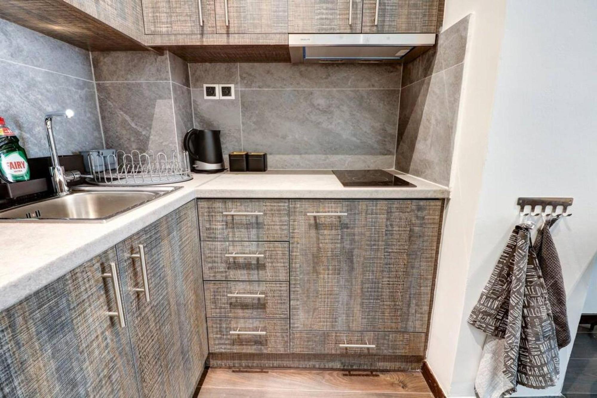Classy And Stylish Apartment Next To Hilton Athens Ngoại thất bức ảnh